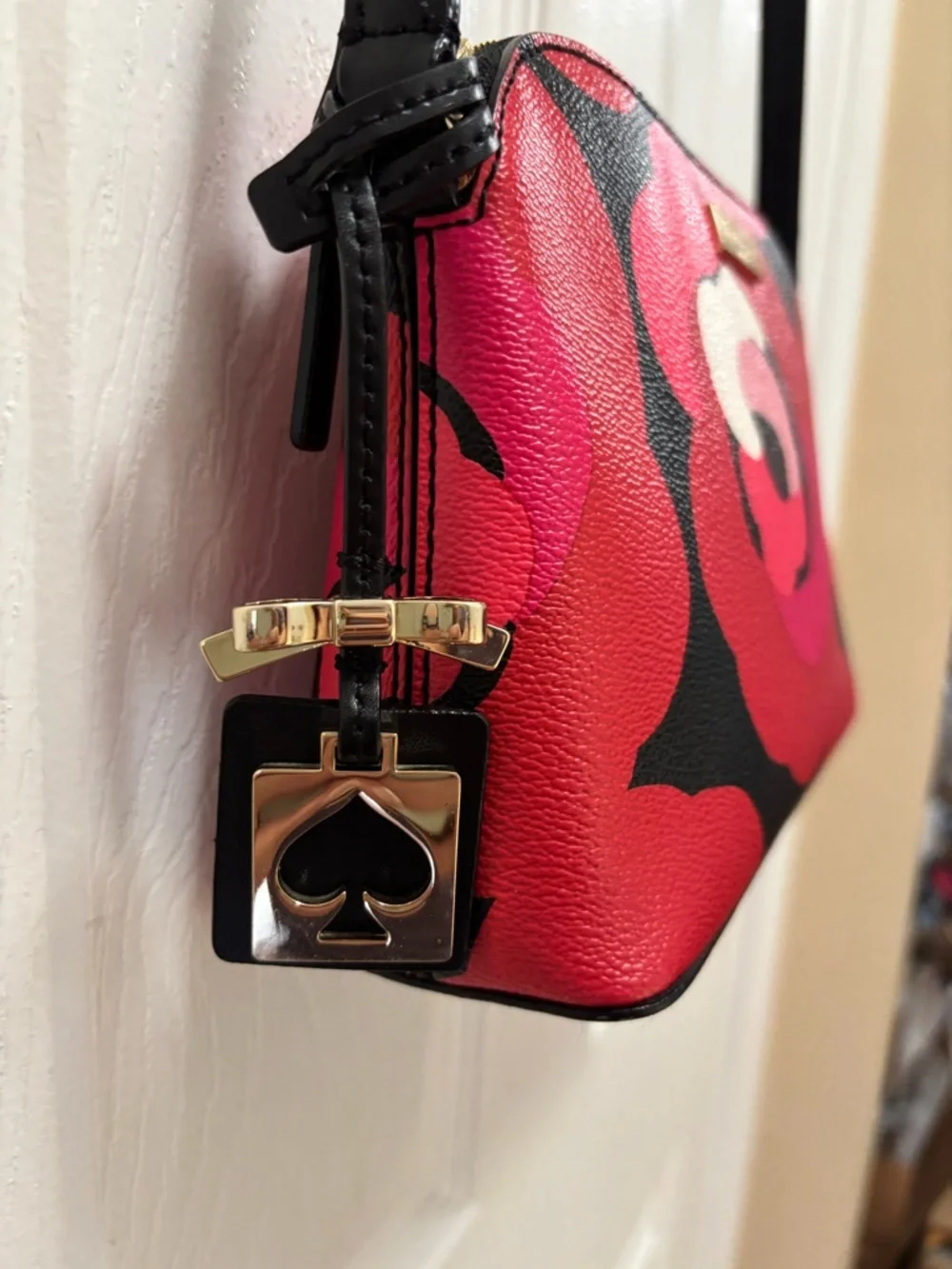 Kate Spade NY Brightwater Drive Hanna Multi Floral Black Crossbody BNOT - Picture 4 of 15